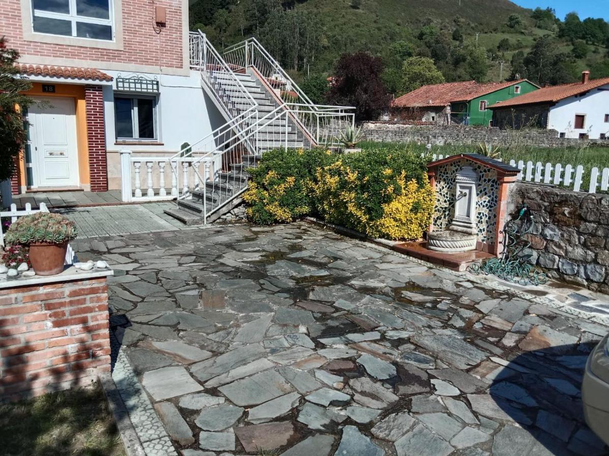 Santiurde de Toranzo Vivienda Turistica Volvere מראה חיצוני תמונה