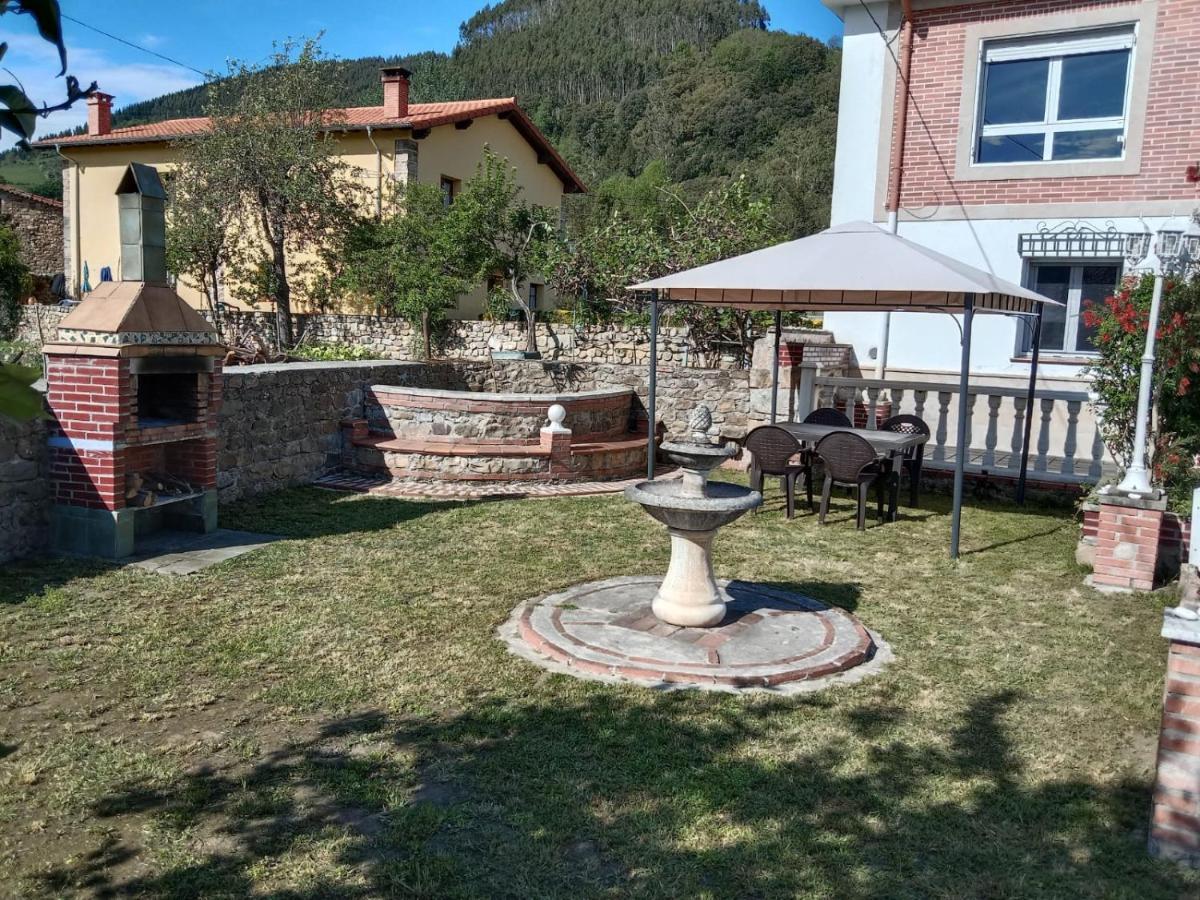 Santiurde de Toranzo Vivienda Turistica Volvere מראה חיצוני תמונה